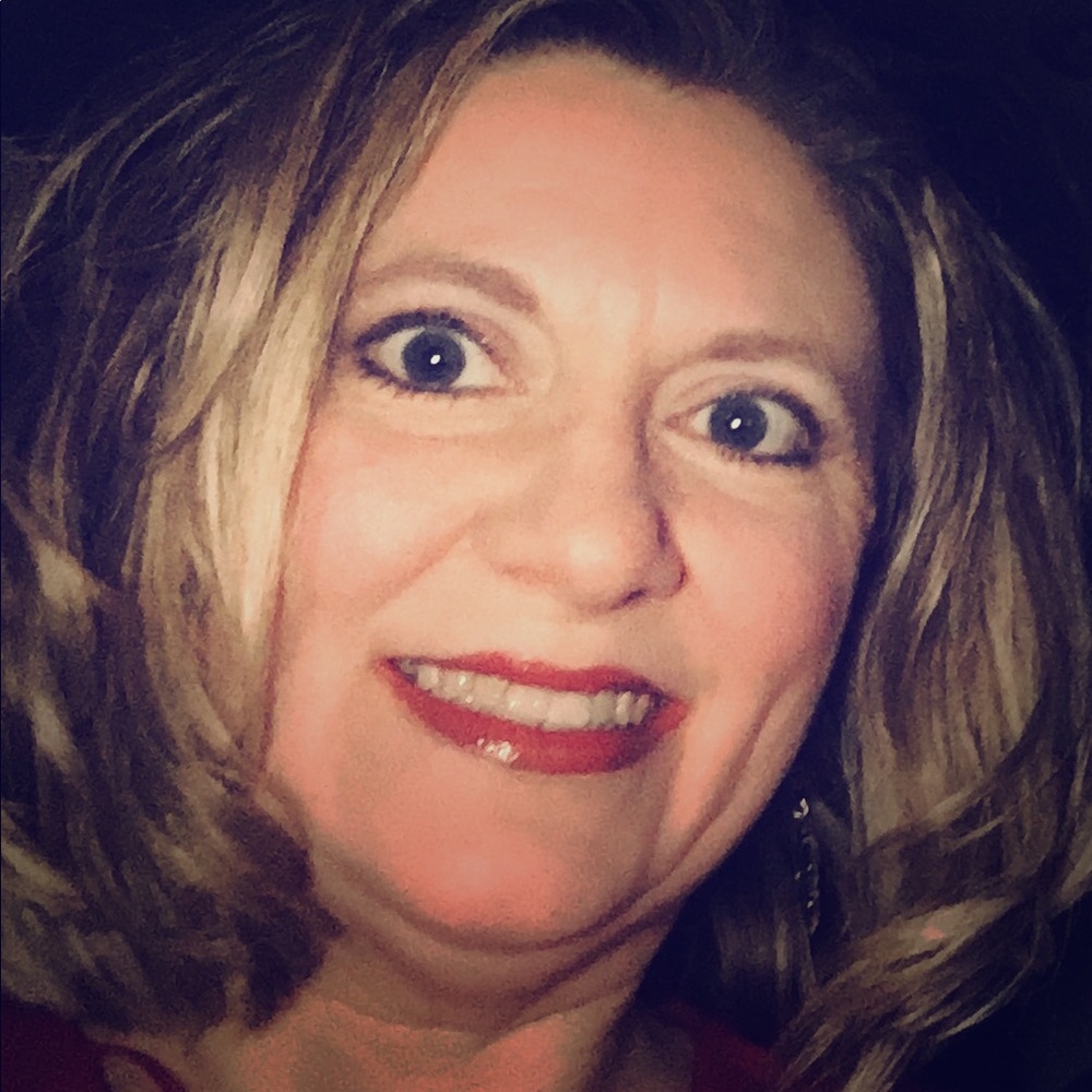 Meet your Posher, Rebecca